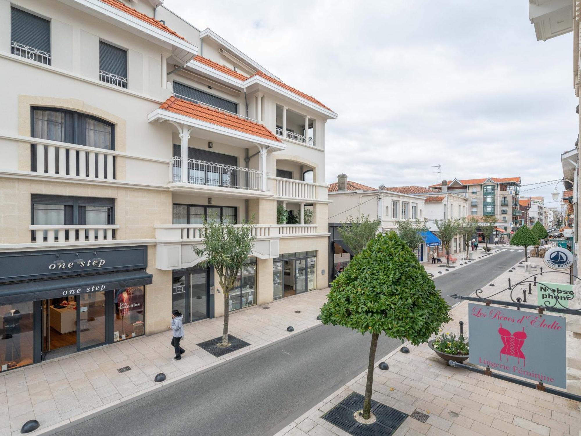 T3 En Centre-Ville D'Arcachon, Proche Plage, Balcons, Parking, Ascenseur Et Wi-Fi - Fr-1-319-440 Kültér fotó